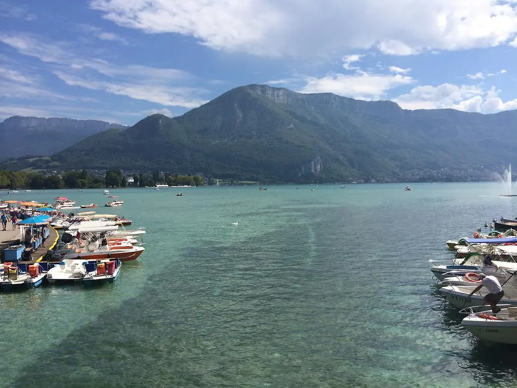 Studio Urban Chic Annecy Francie